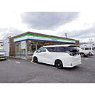 コンビニ「ファミリーマート諏訪中洲店まで170ｍ」