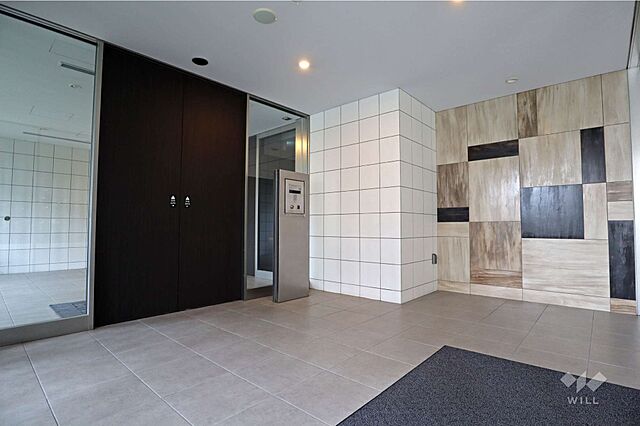 エントランス ザパークハウス新宿御苑西 6階/-