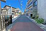 その他：敷地西側道路