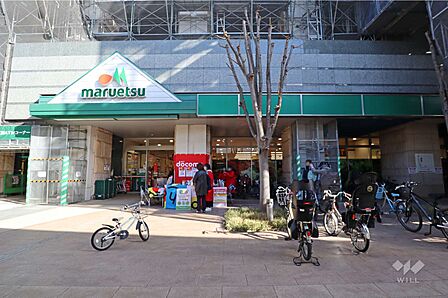 マルエツ(港南ワールドシティ店)の外観