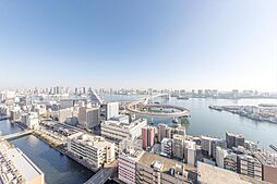 東側バルコニーからの眺望です。