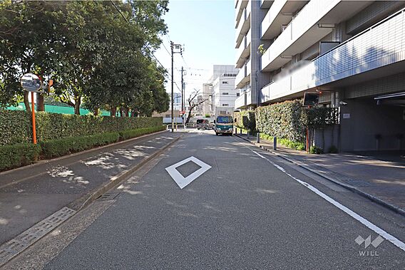 敷地東側の前面...