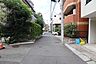 その他：敷地東側の前面道路（北側から）