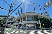 白金の丘小学校[公立]の外観