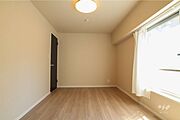 北西側洋室約6.0帖
