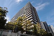 晴海フラッグシービレッジE棟の外観(東側から)