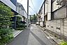 その他：敷地北側の前面道路
