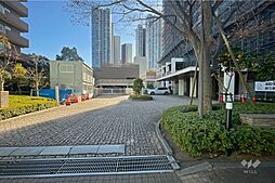 駐車場の出入り口