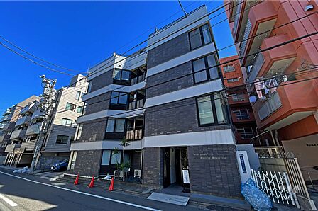 ビューバレー新宿新都心の外観(北西から)