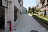エントランス：エントランスアプローチ