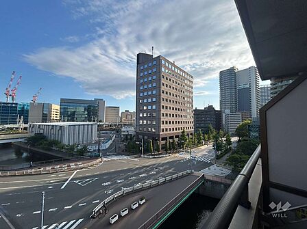 バルコニーからの眺め(南西方向)