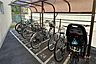 駐車場：駐輪場（屋根あり）