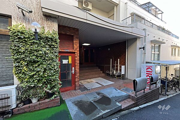 エントランスを拡大表示