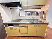 写真は建物の1室を掲載しております、仕様が異なる場合には現況優先となります