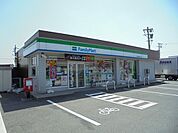 ファミリーマート　各務原成清町六丁目店