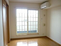 パウロニアフィールドB 2LDKの写真