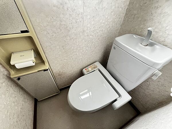 トイレを拡大表示