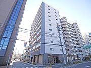 ■　外観　■　RC造(鉄筋コンクリート)地上11階建です。
