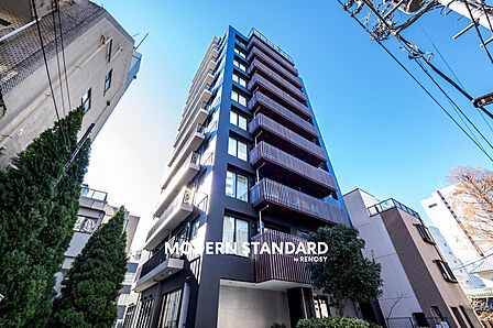 ■ 外観 ■ 複数駅や路線が利用可能で、利便性の高い好立地マンションです。