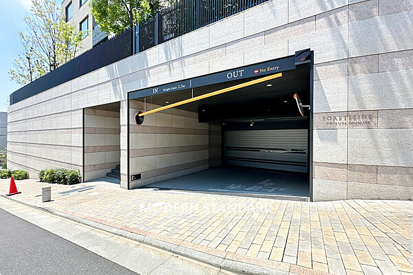 駐車場を拡大表示