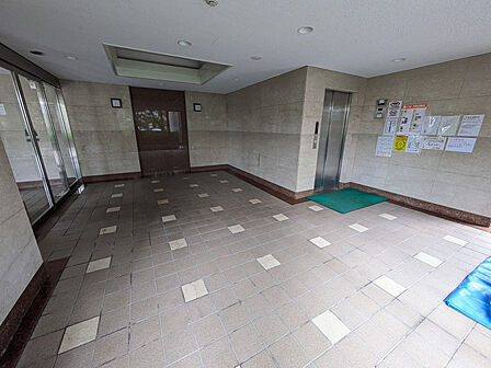 エントランス
