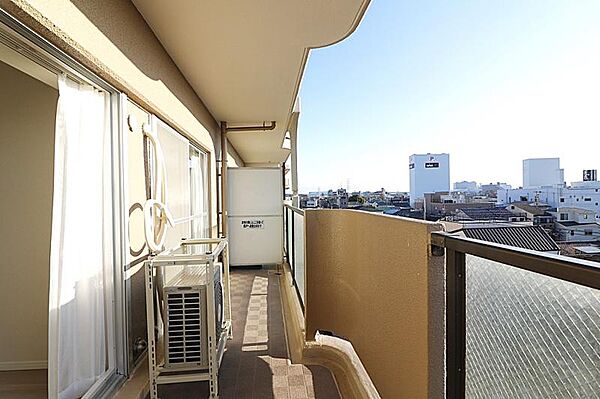 バルコニーを拡大表示
