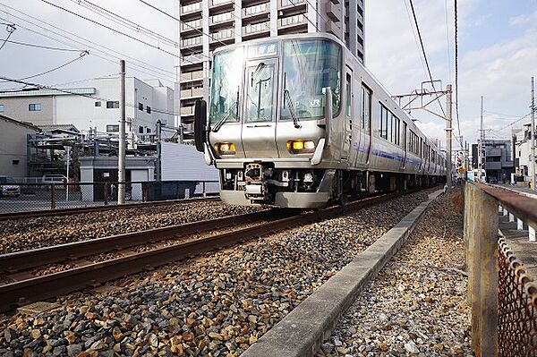 画像25:【駅】JR阪和線「堺市」駅まで80ｍ