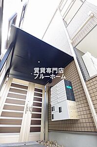 外観：キレイな3階建てアパートです！