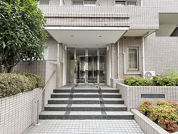エントランスを拡大表示