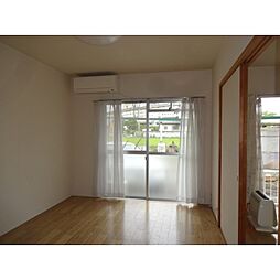 アパートメント井出 1階2LDKのリビング/ダイニング