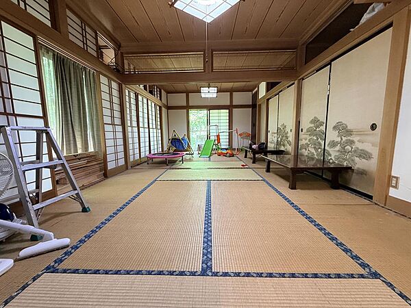 室内