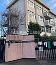 八王子市立ひよどり山中学校 徒歩11分。 840m