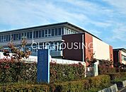 八王子市立七国中学校 徒歩27分。 2100m