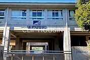 八王子市立みなみ野小学校 徒歩9分。 700m