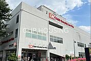 オーケー相模原中央店 徒歩9分。 680m