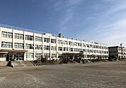 あきる野市立増戸小学校 徒歩26分。 2080m