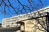 周辺：日野市立豊田小学校 徒歩8分。 640m