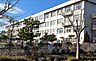 周辺：八王子市立松が谷小学校 徒歩18分。 1440m