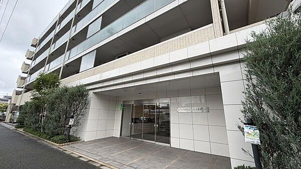 エントランスを拡大表示