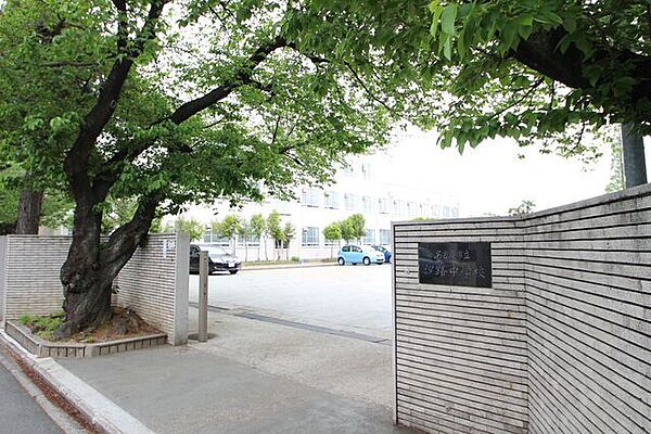 画像21:名古屋市立汐路中学校