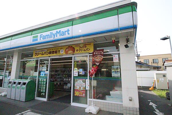 画像16:ファミリーマート　熱田切戸町店