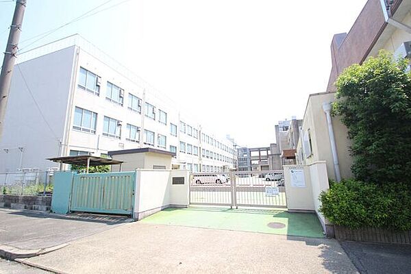 画像2:名古屋市立千鳥小学校