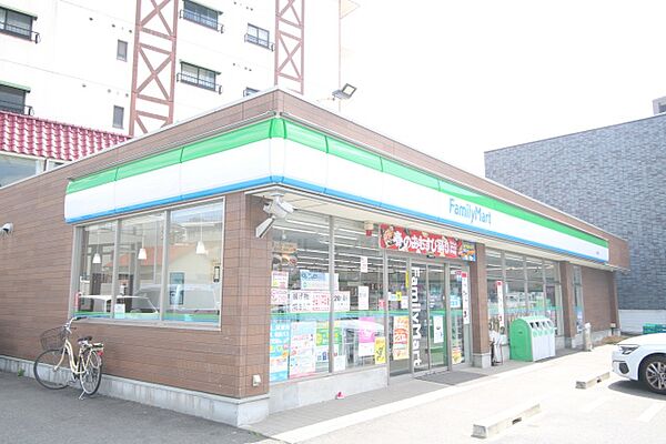 画像21:ファミリーマート　石川橋店