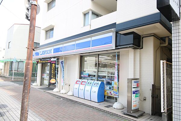 画像11:ローソン　内田橋一丁目店