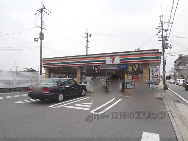画像19:セブンイレブン　京都伏見羽束師店まで400メートル