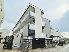 レオパレスラグラシューズ 303 ｜ 京都府京田辺市三山木柳ケ町（賃貸マンション1K・3階・26.08㎡） その1