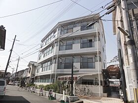 京都府久世郡久御山町島田（賃貸マンション2K・4階・31.59㎡） その1