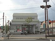 京都中央信用金庫　山田川支店まで700メートル
