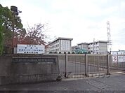 西城陽高校まで2100メートル