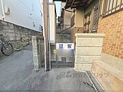 門